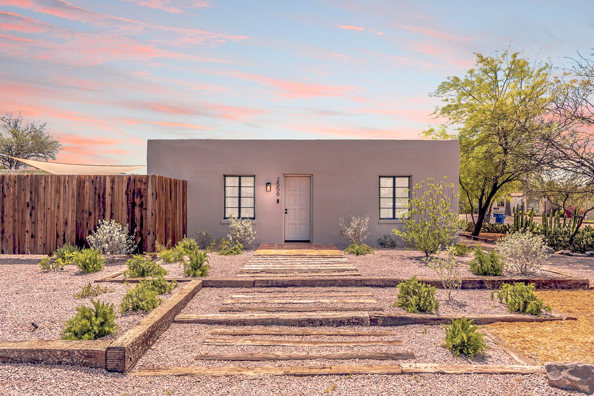 1-Front ON_3-web-or-mls-Seneca-3-BR-edit-mlv