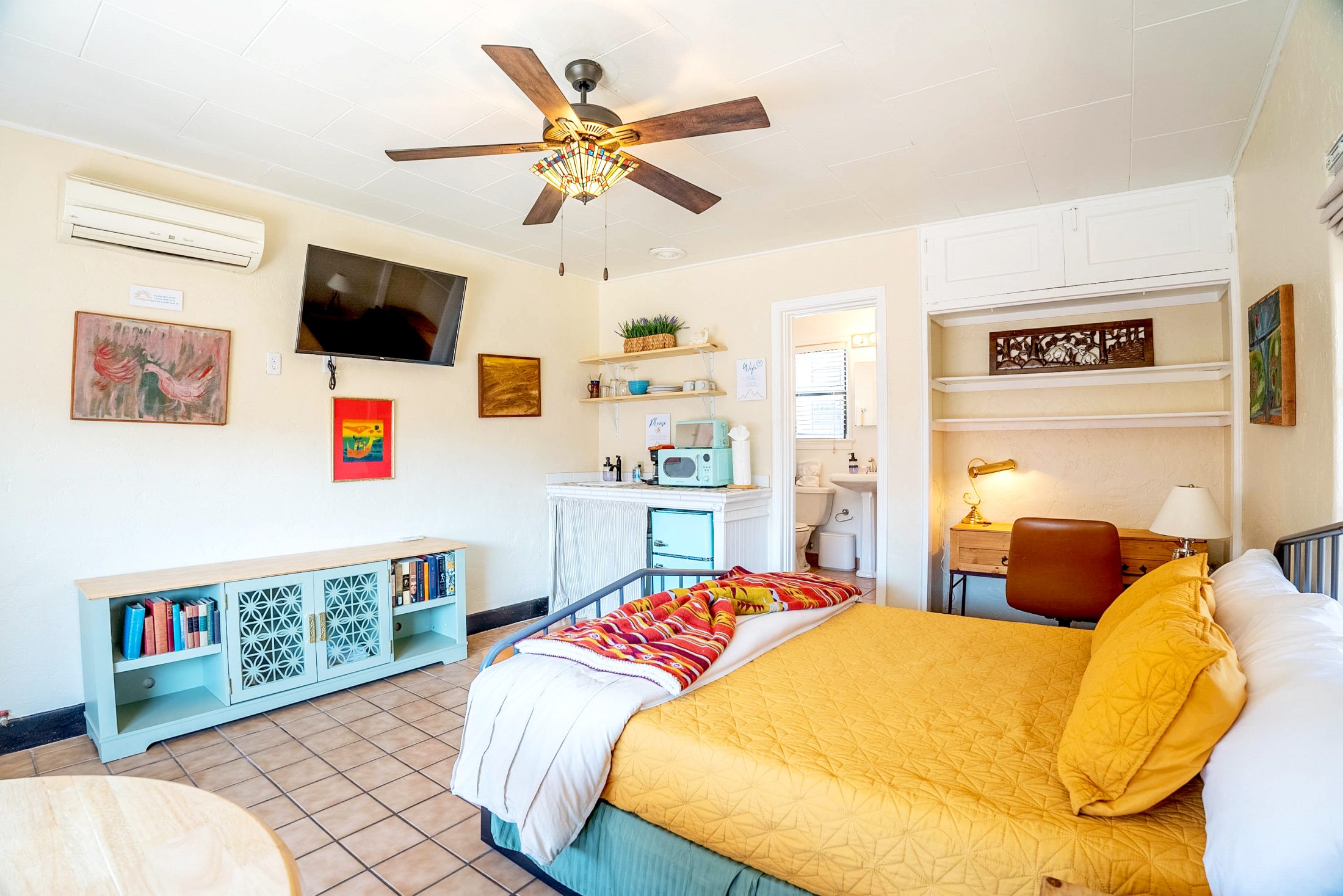 2021-6th-St-Upstairs-Casita-10.19.23-05