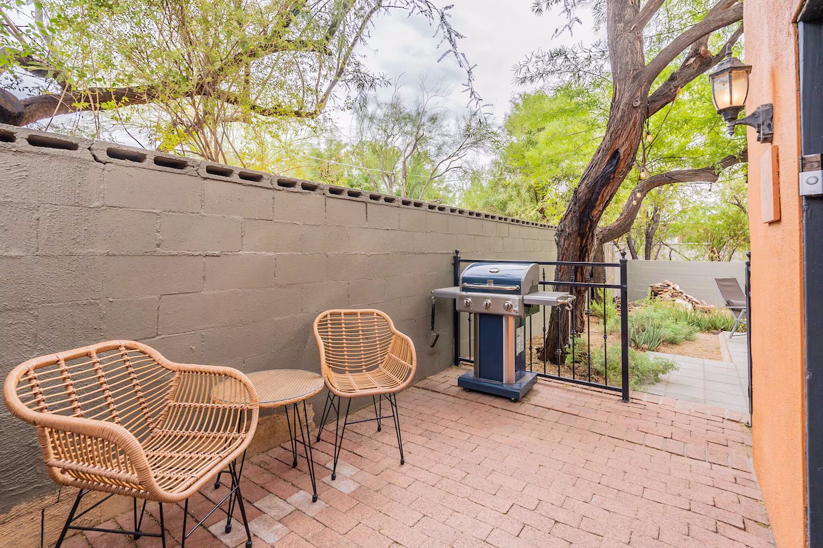 Nook - Patio seating